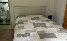Chambre Dans Dependance Avec Sdb