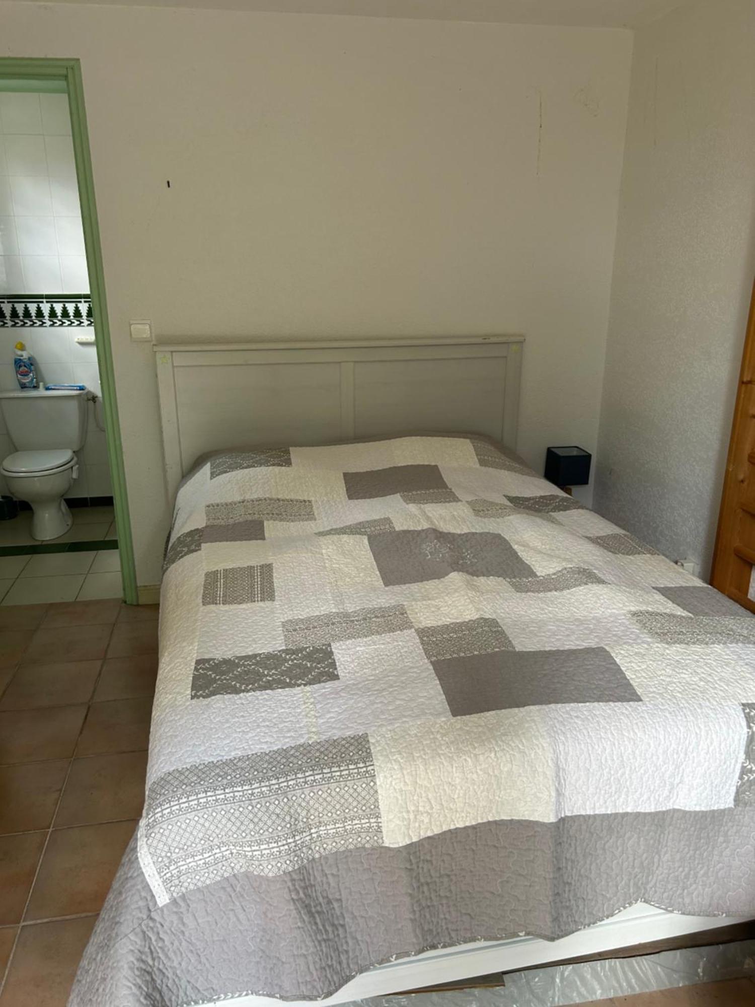 Chambre Dans Dependance Avec Sdb Octon Extérieur photo